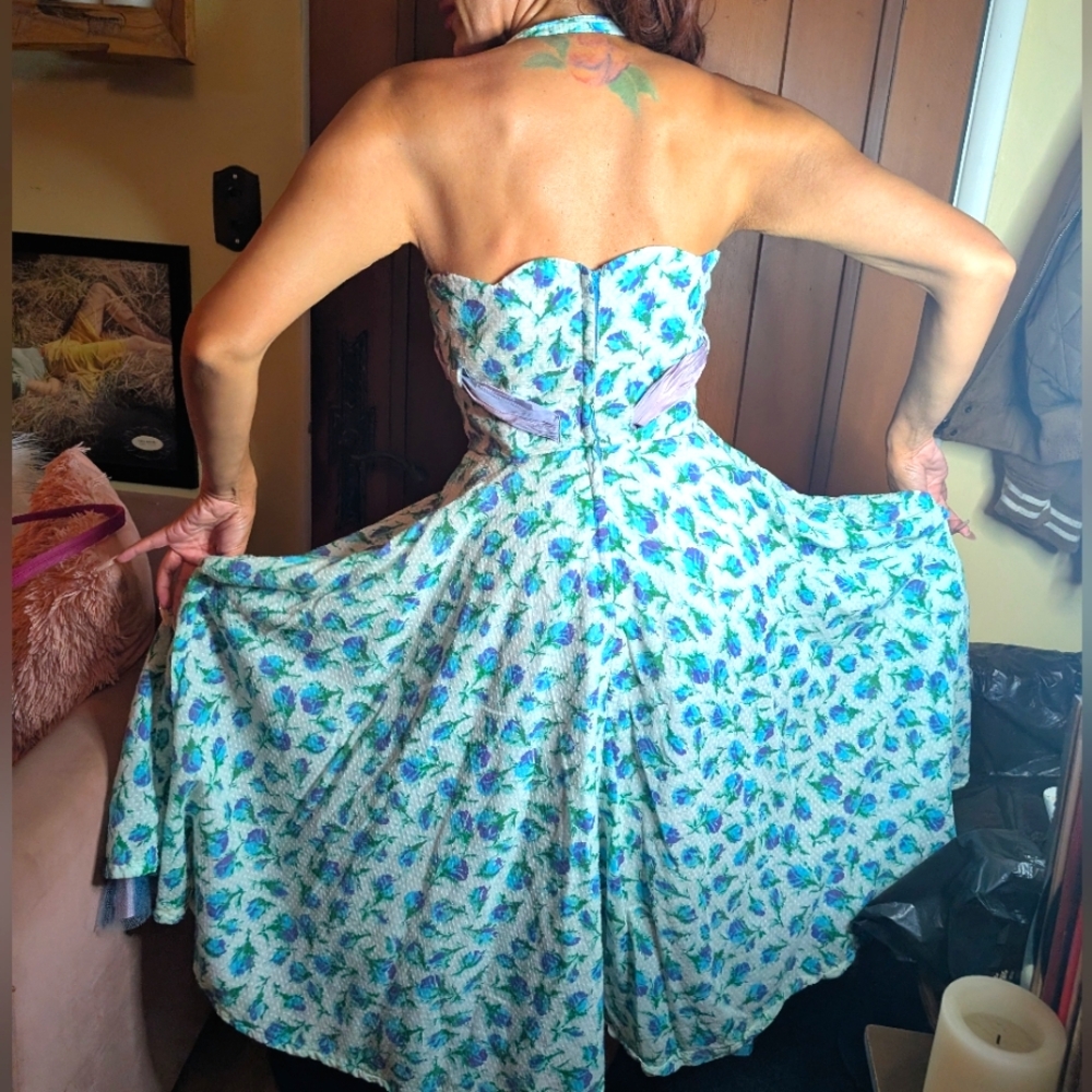 1950s Lilli Diamond Halter Dress - Picture 7 of 12